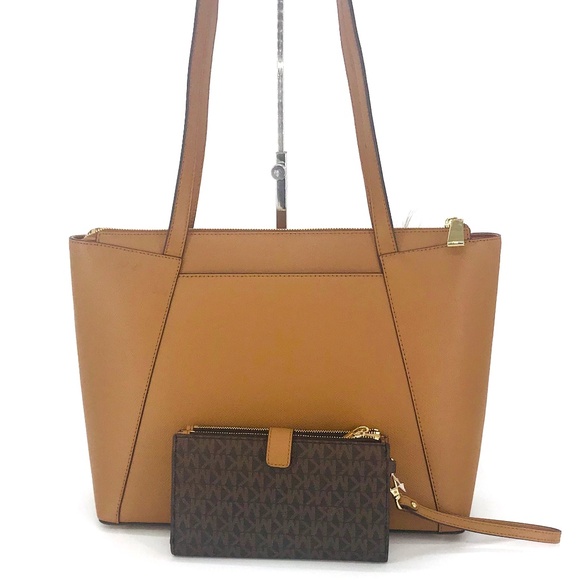 3PCS Michael Kors Maddie Medium Tote Wallet Charms - Picture 4 of 8